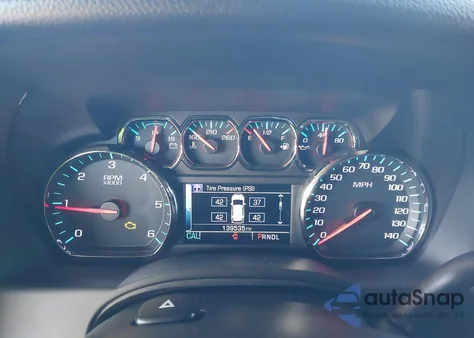 2018 Chevrolet Tahoe Ls z USA, uszkodzony, nr VIN 1GNSCAKCXJR388176